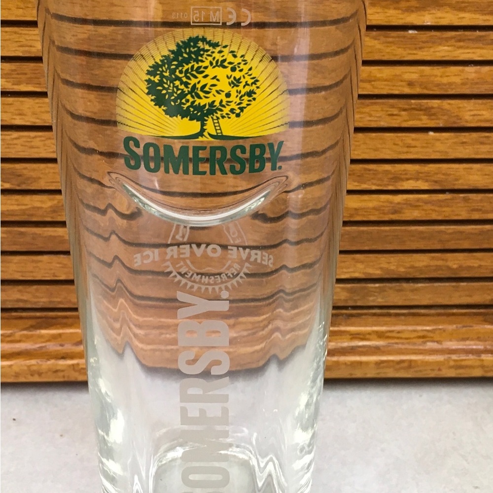Somersby Logo Glass